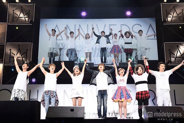 デビュー10周年を迎えたAAA/「AAA 10th Anniversary Live」(9月14日・代々木第一体育館)