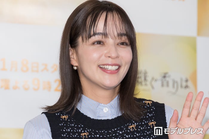 加藤ローサ(C)モデルプレス