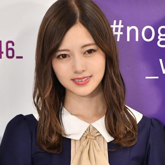顔ちっちゃすぎ 白石麻衣 パンと同じくらい な小顔際立つ笑顔shotに反響 破壊力えぐっ モデルプレス 顔ちっちゃすぎ 白石麻衣 パンと同じくらい な小顔際立つ笑顔shotに反響 破壊力えぐっ モデルプレス