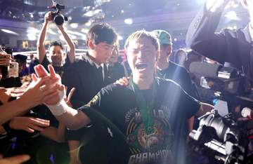 那須川天心 涙の再起星 世界王者への挑戦権掴む「勝つってこんなにうれしいんだ」 王者・井上拓真に反撃ののろし上げる「必ずリベンジする」