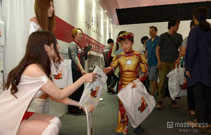 オフィシャル・ストアの様子(C)MARVEL