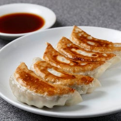餃子マニアも絶賛、渋谷の愛され「餃子」3選! 破格の激ウマ餃子や、進化を続ける老舗の餃子など