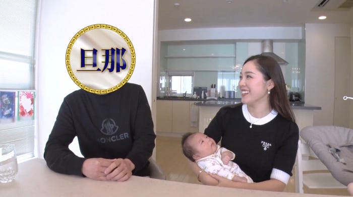 (右)石田安奈(C)AbemaTV,Inc.