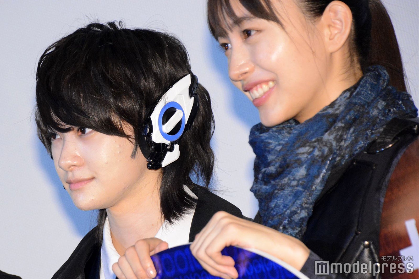 中山咲月、井桁弘恵 （C）モデルプレス