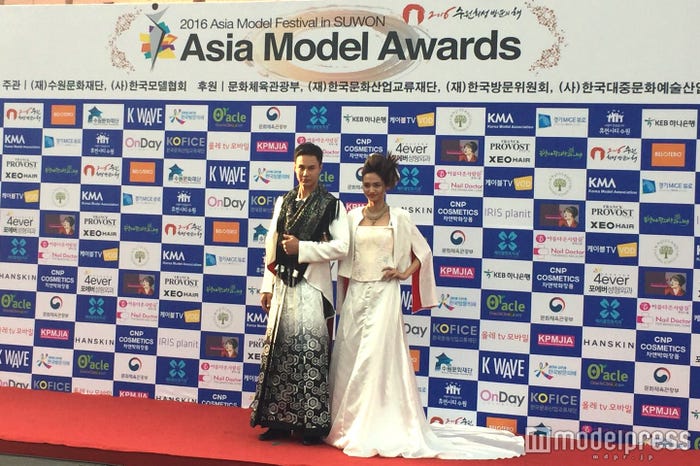 ユージ、香川沙耶(画像提供:所属事務所)