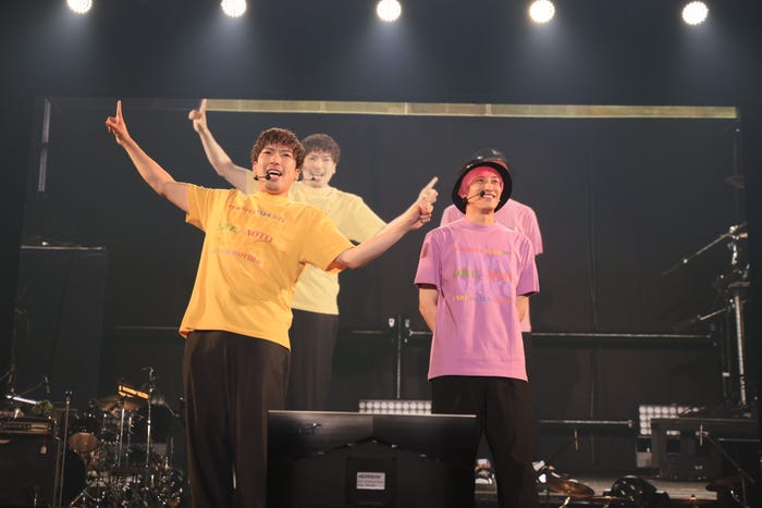 EXIT/撮影:Junichi Itabashi/Santin Aki