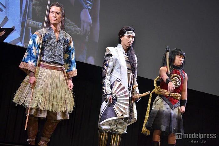 (左から)桐谷健太、松田翔太、濱田岳