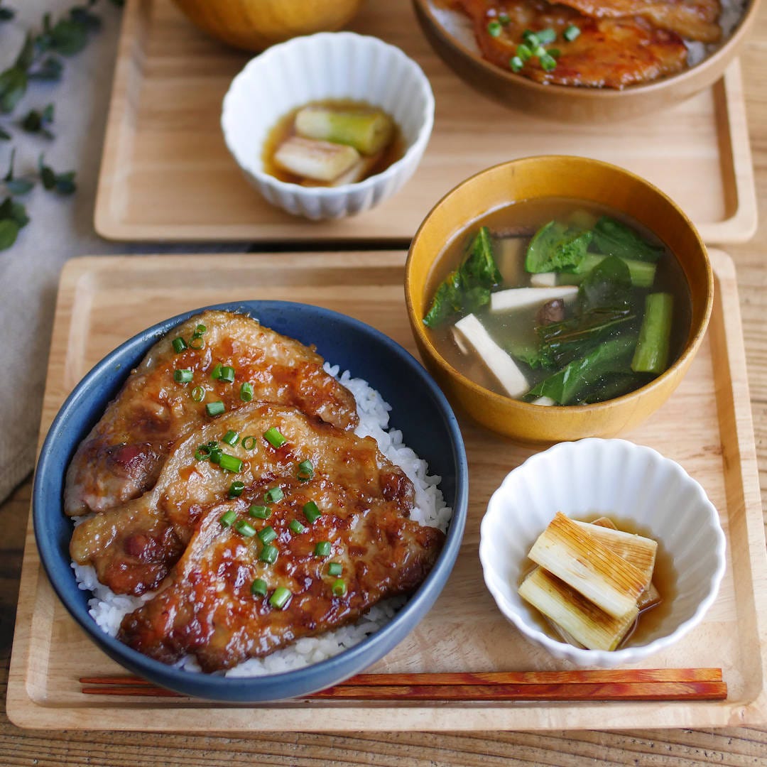 【30分で毎日定食】フライパン使い回しで!ガリバタ豚丼定食