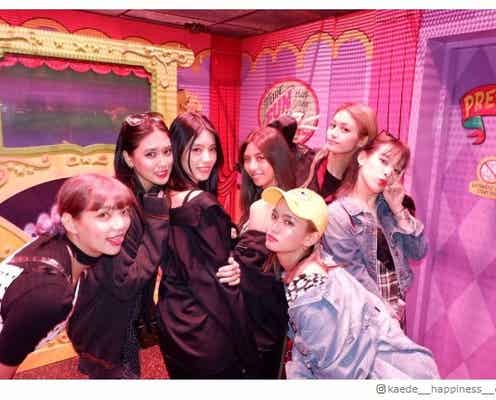 Happiness、LAでのメンバー集合“家族写真”公開