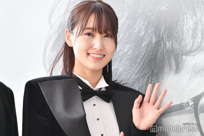 菅井友香(C)モデルプレス