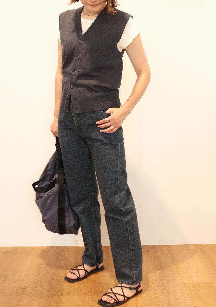 ユニクロ　新作　パンツジーンズ　コーデ