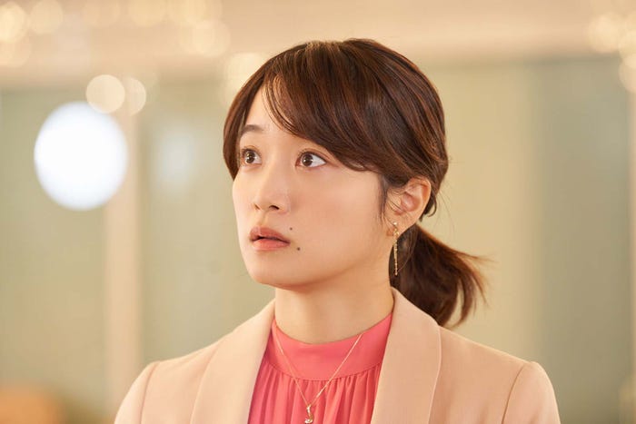 深川麻衣「アイのない恋人たち」第6話より(C)ABCテレビ