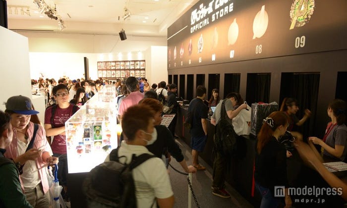 オフィシャル・ストアの様子(C)MARVEL