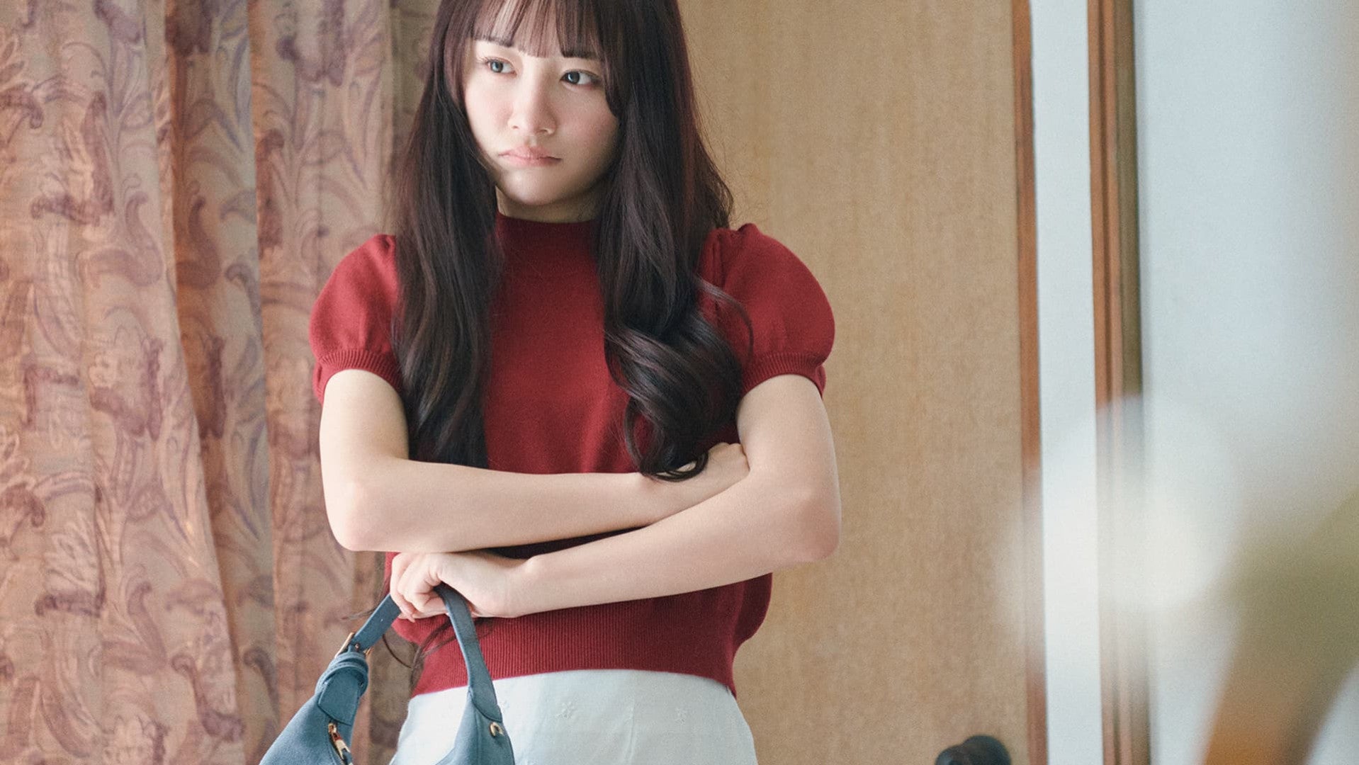 洗練された白が味方♡ シンプルなのにしゃれる「白ミニスカート」着回しテク