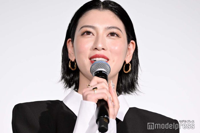 三吉彩花(C)モデルプレス