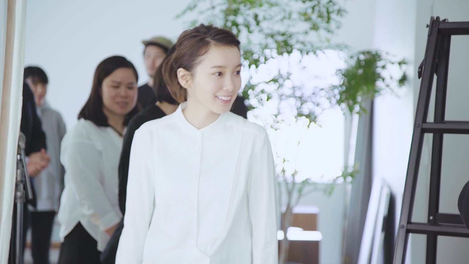 飯豊まりえ／メイク動画・インタビューより（提供写真）