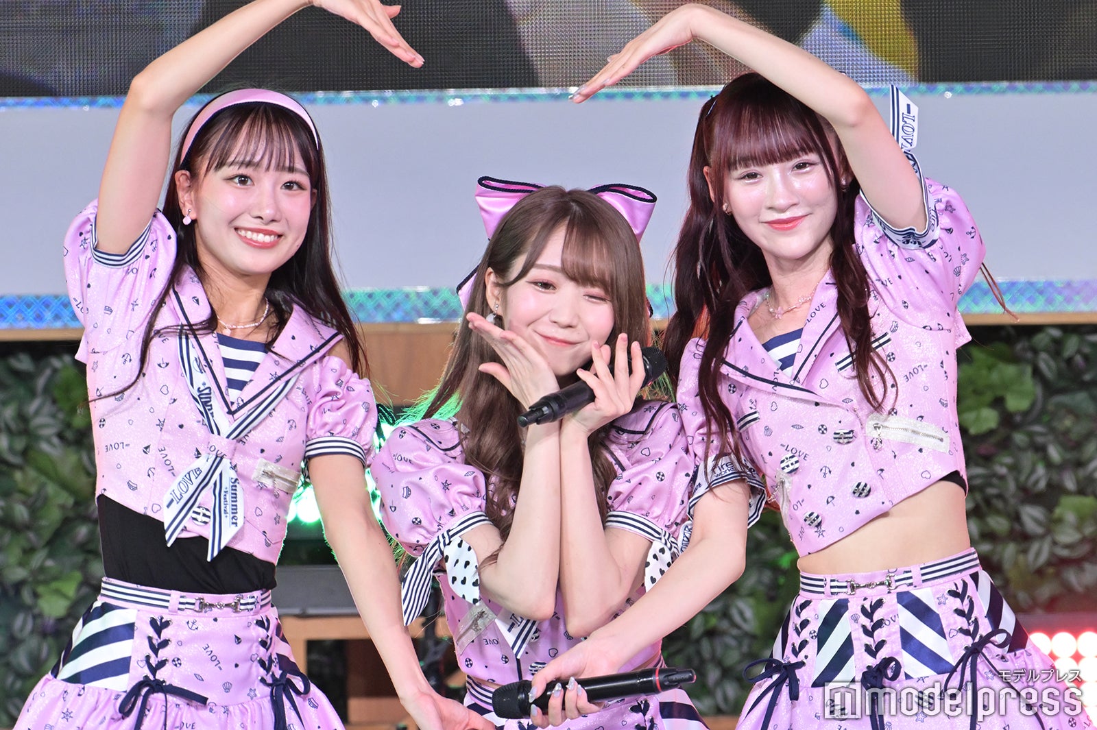 瀧脇笙古、大谷映美里、音嶋莉沙（C）モデルプレス