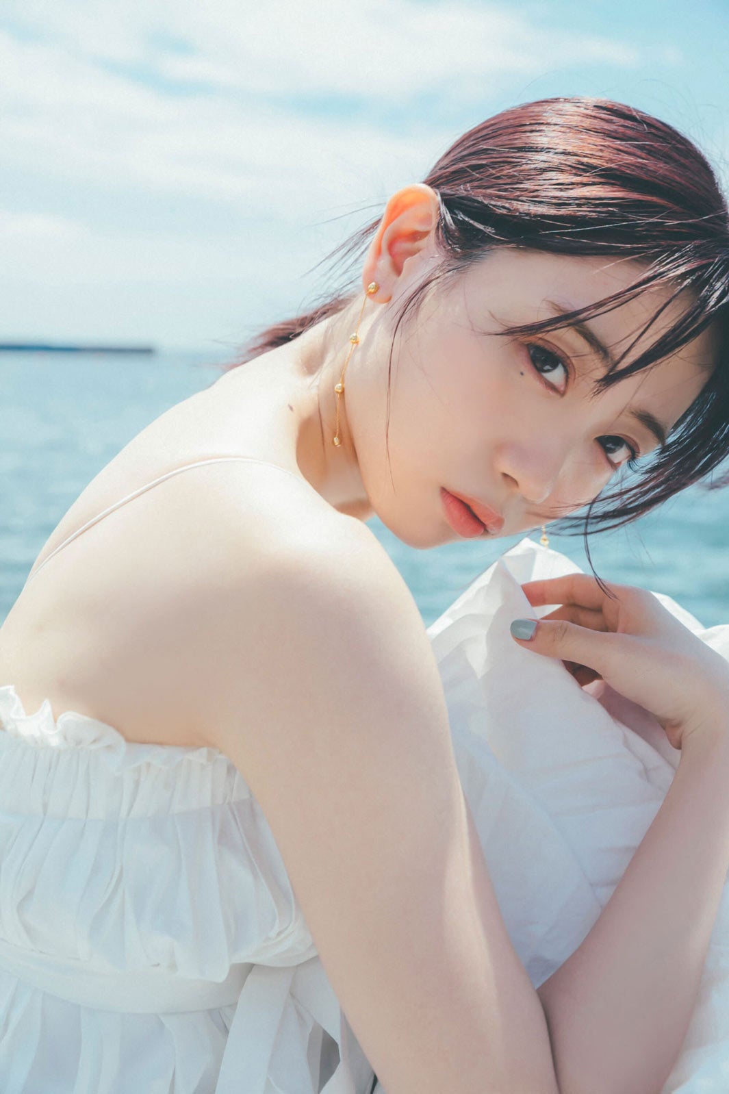 26時のマスカレイド来栖りん、透明感溢れる色白美肌　初のフォトブック決定