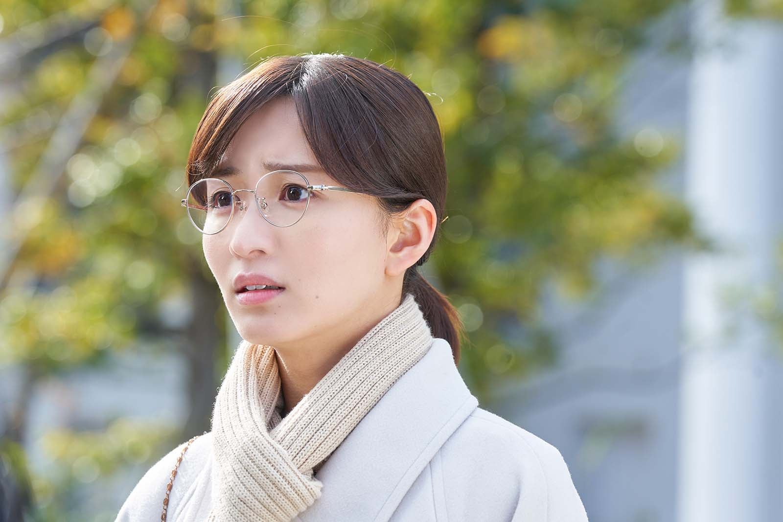 岡崎紗絵「アイのない恋人たち」第5話より（C）ABCテレビ