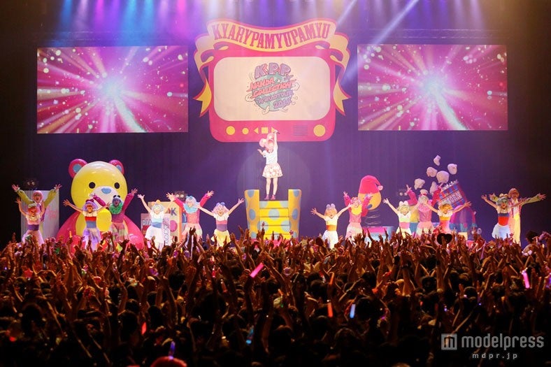 キュートなセットで世界観を演出