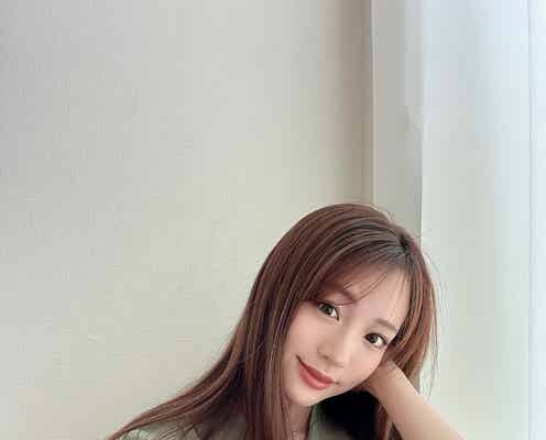 志田友美、娘が“初ディズニー”へ 頬キスでの親子2ショット公開 「見てるだけで癒やされる」「口元がそっくり」