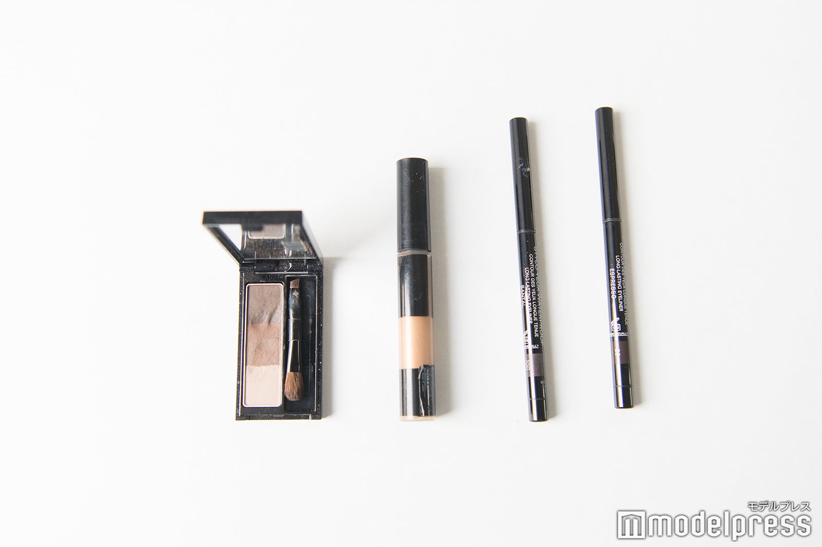 小澤陽子アナウンサーの愛用コスメ（C）モデルプレス