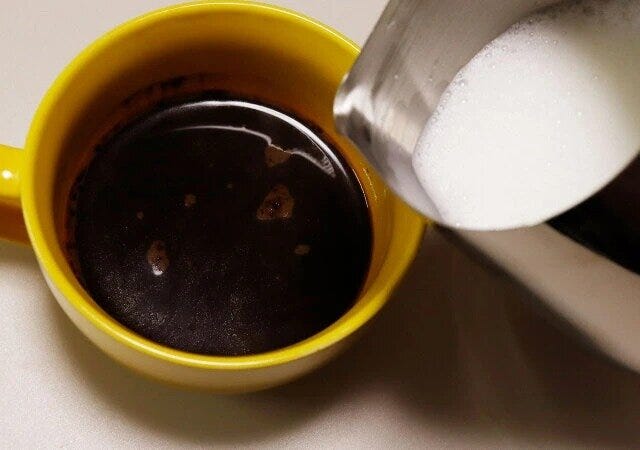 ダイソー　ミルクポット（600mL）