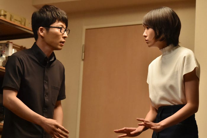 星野源、新垣結衣「逃げるは恥だが役に立つ」第2話・場面カット(C)TBS