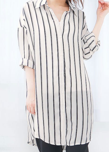 長袖シフォンロングシャツトップス「神戸レタス」2490円(税込)/画像提供:神戸レタス