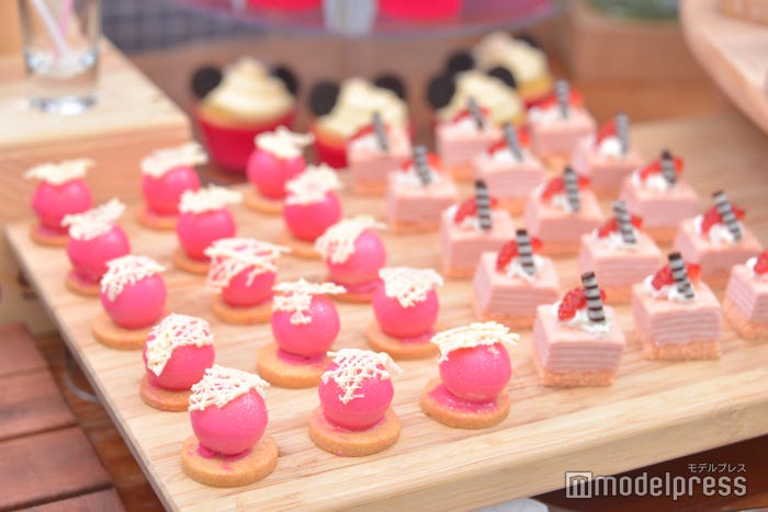 ミッキー尽くしの可愛いティーパーティーに潜入 365日ディズニーを楽しむ方法とは モデルプレス