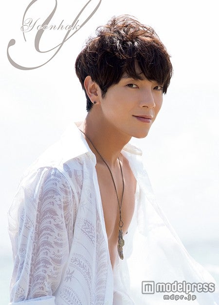 超新星ユナク写真集「Y」（ワニブックス刊／撮影：藤代冥砂）2015年6月10日発売