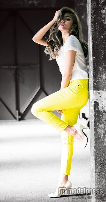 ローラ／「PEACH JOHN summer select2015」より