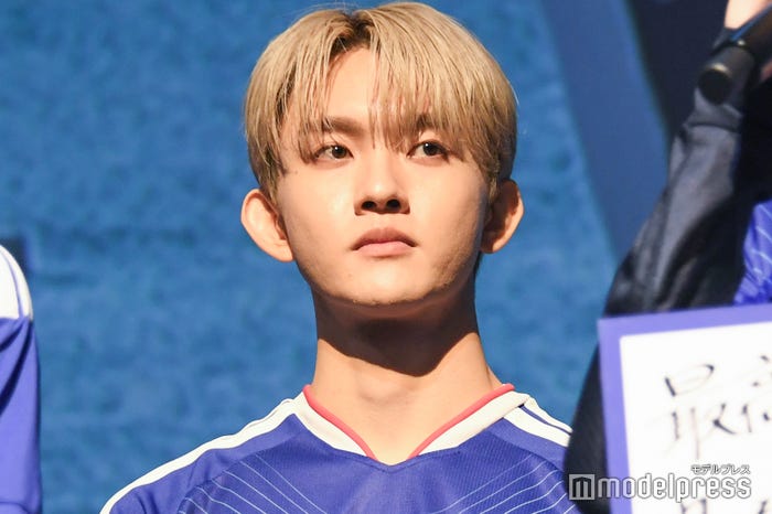 衣装のポイントはカンフーシューズと伝えた田島将吾(C)モデルプレス