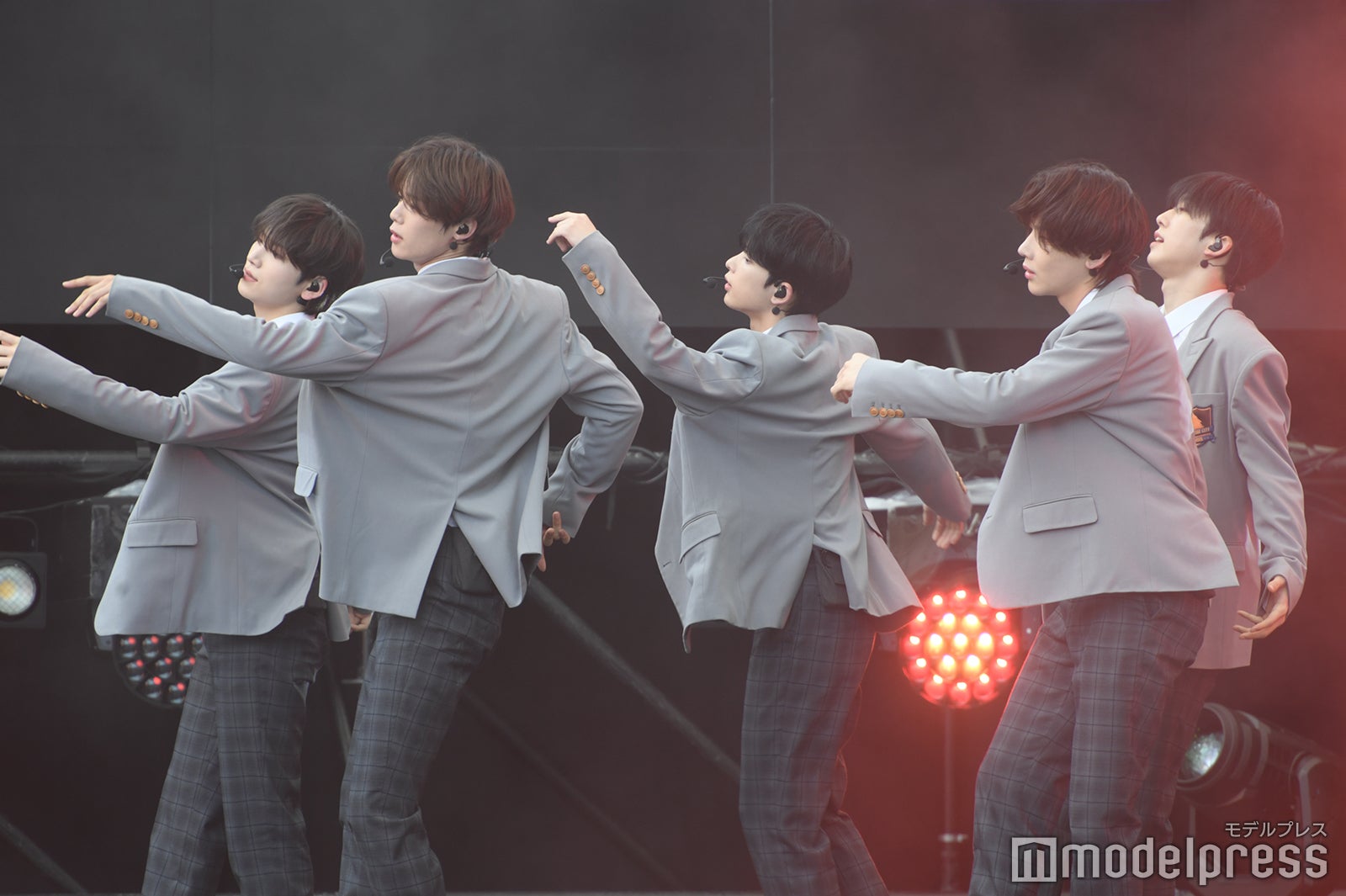 &TEAM（C）モデルプレス