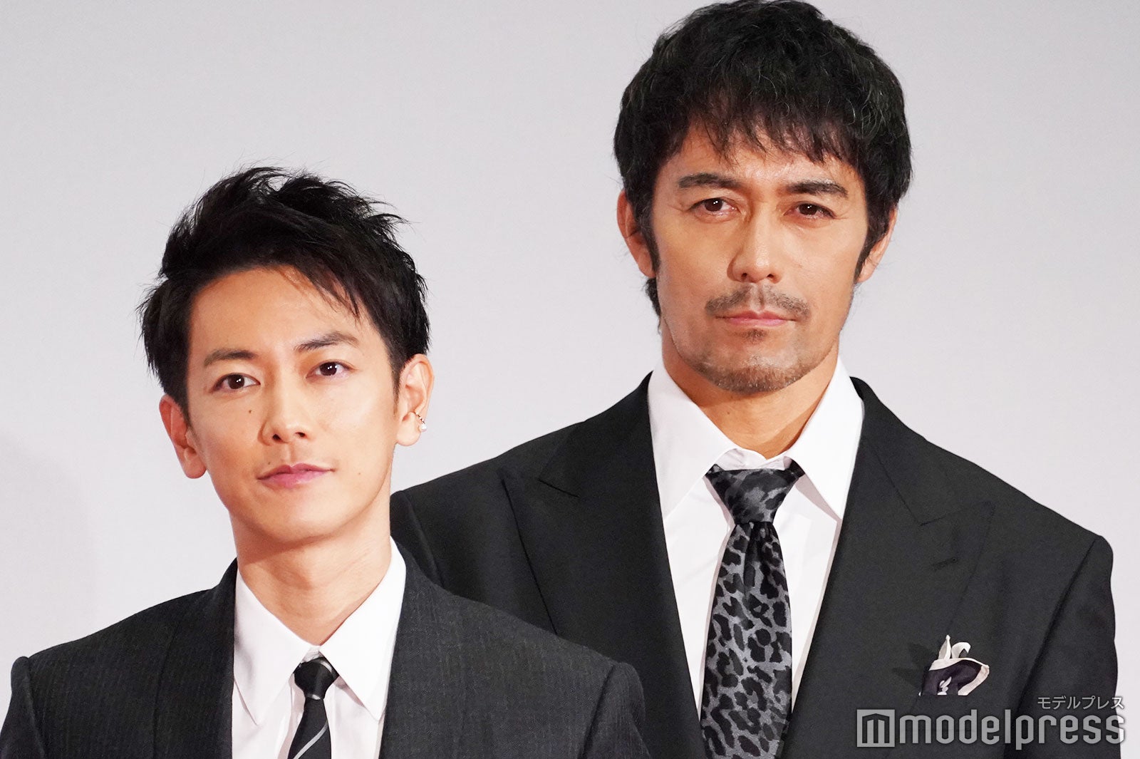 佐藤健、阿部寛 （C）モデルプレス