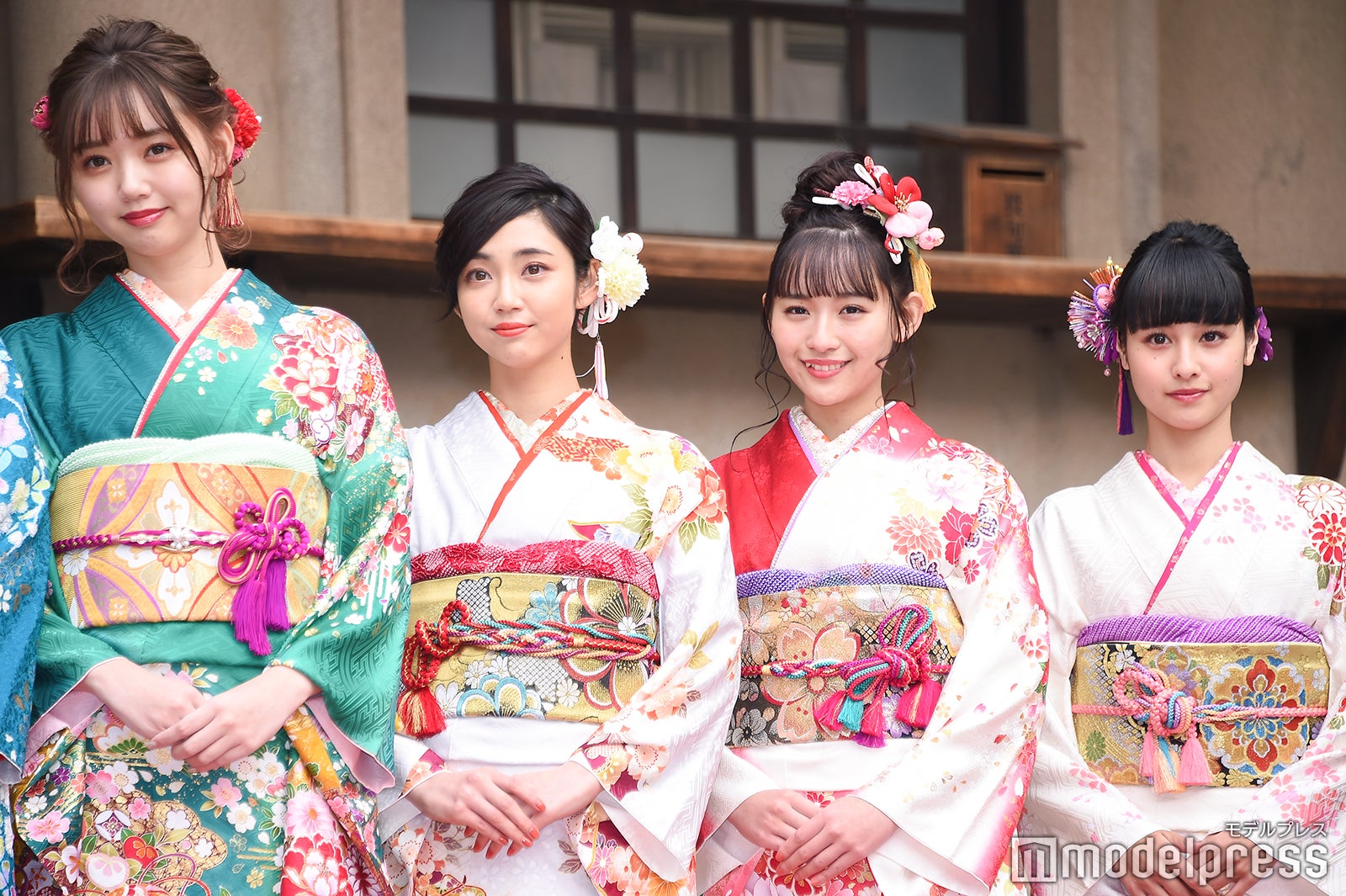 江野沢愛美、山谷花純、浅川梨奈、大幡しえり（C）モデルプレス