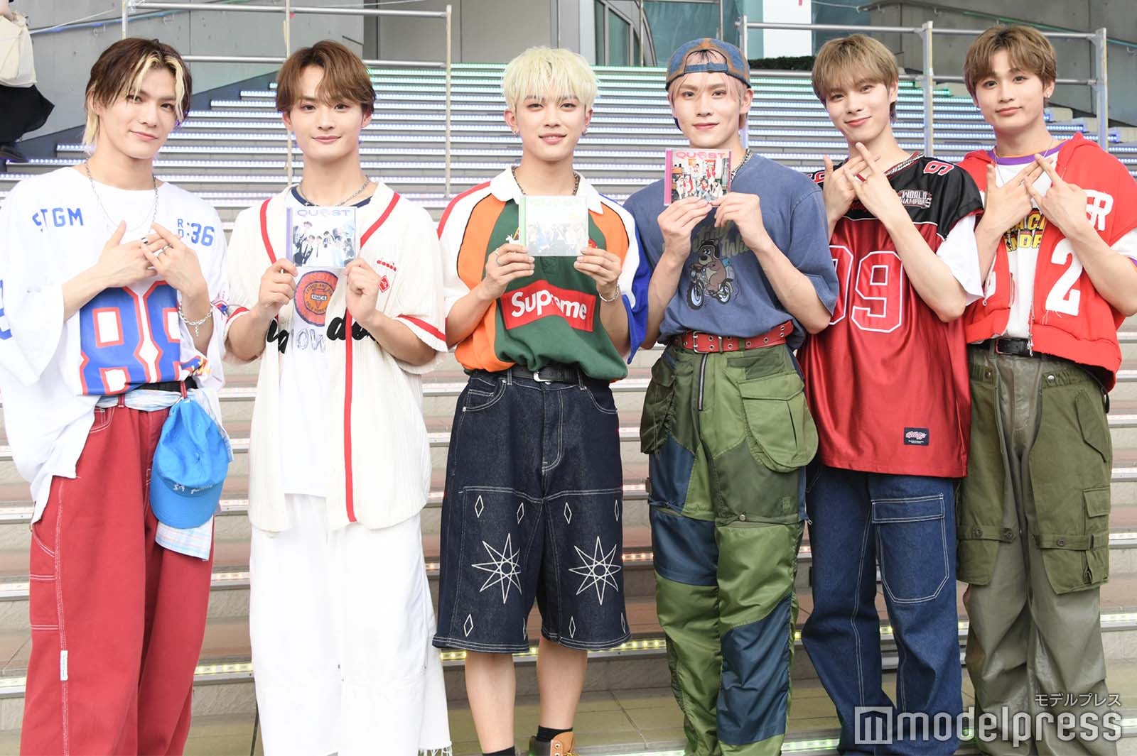 （左から）谷口太一、寺尾香信、平本健、大久保波留、福田歩汰、田中笑太郎／DXTEEN（C）モデルプレス