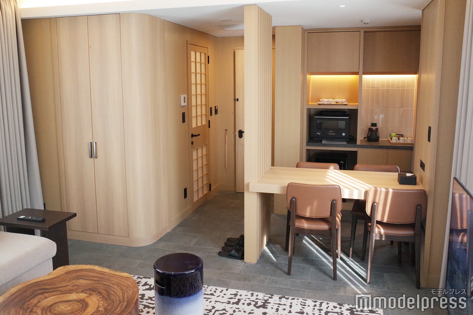 ノゾホテル（C）モデルプレス