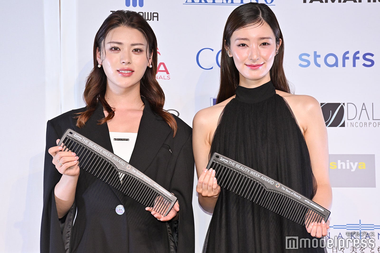 井手上漠、宮本茉由（C）モデルプレス