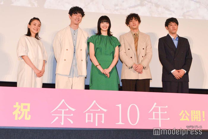 奈緒、坂口健太郎、小松菜奈、山田裕貴、藤井道人監督 (C)モデルプレス