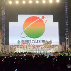 「24時間テレビ」とコラボし、「恋するフォーチューンクッキー」を披露したAKB48／「AKB48 2013真夏のドームツアー～まだまだ、やらなきゃいけないことがある～」東京公演4日目より