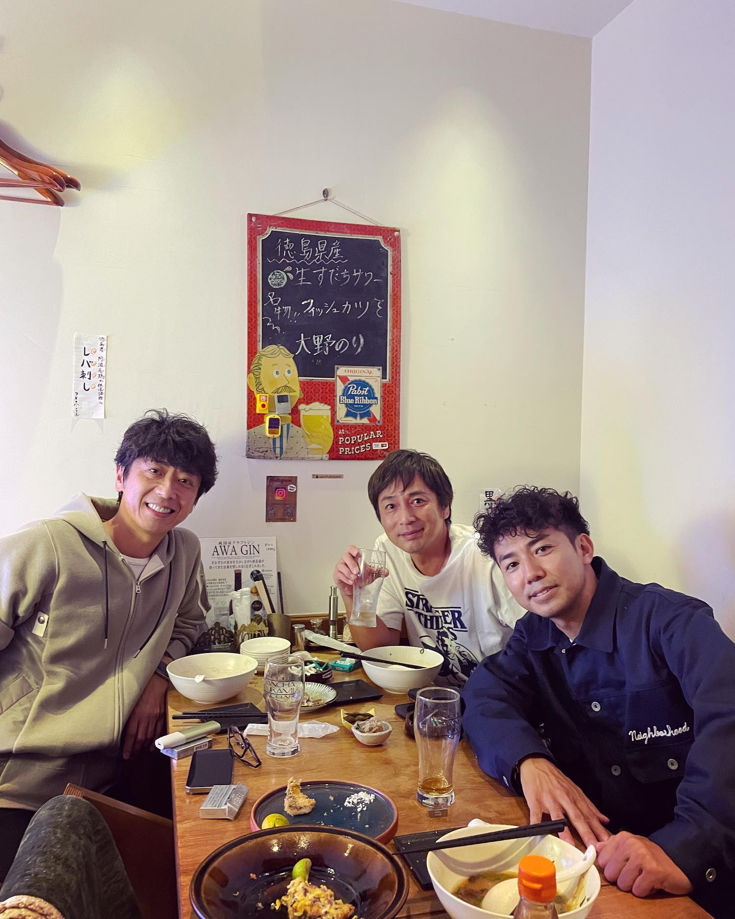 後藤輝基、徳井義実、綾部祐二／綾部祐二Instagramより