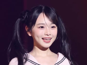 ひまひま、高校卒業式と入学式の制服が違う…ザワつくネットに「転校しました」大学付属校→芸能コース「今だから言えるが」