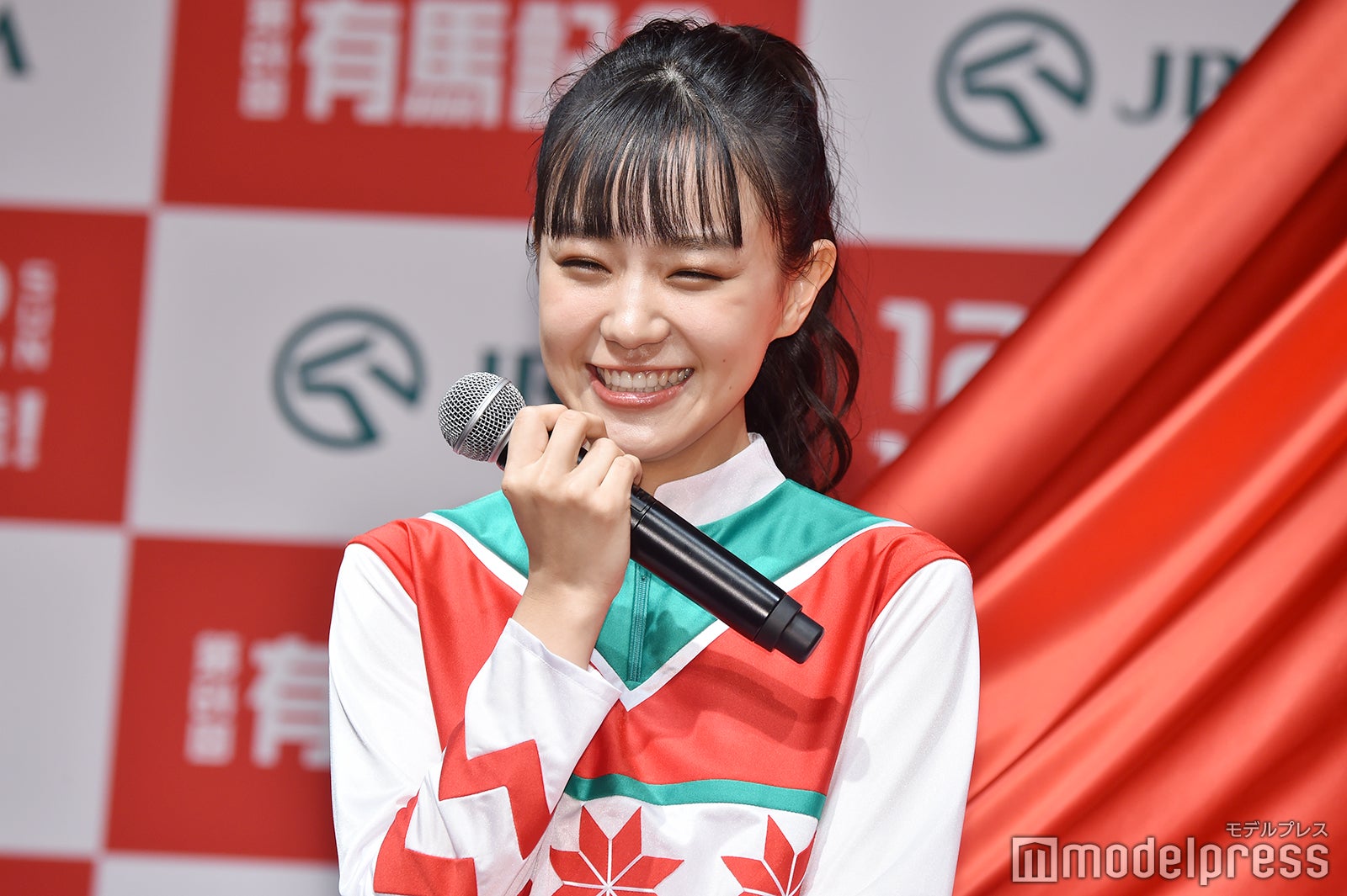 奈緒（C）モデルプレス