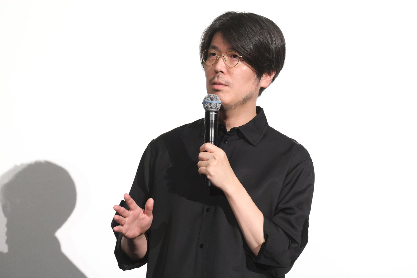 川村元気監督（C）2025 映画「８番出口」製作委員会