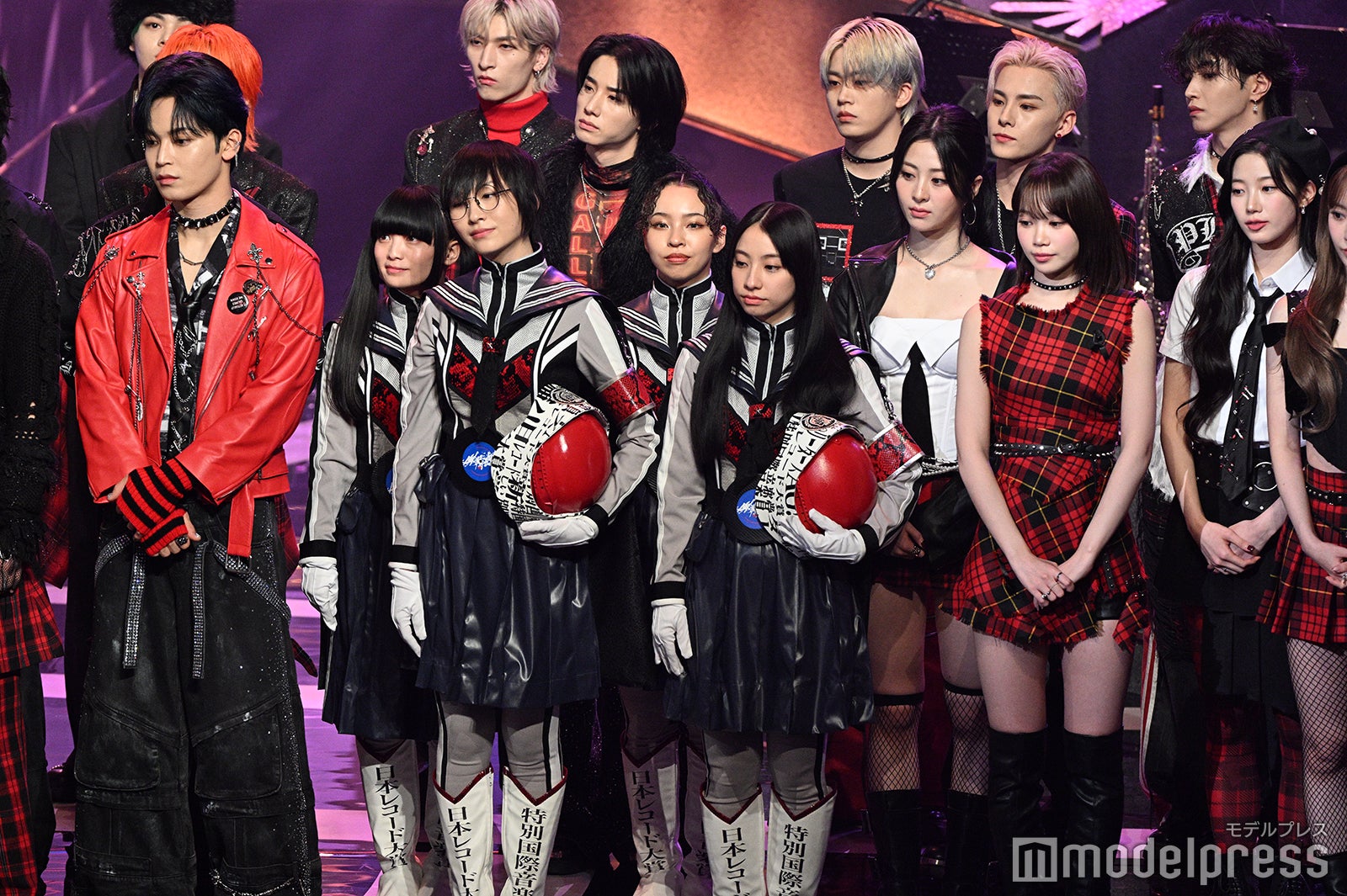 （C）モデルプレス