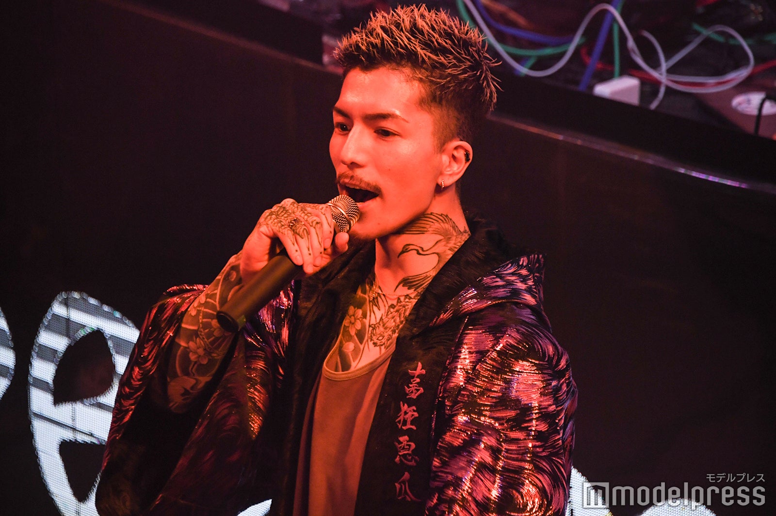 DJふぉい 「レペゼン恐怖のカウントダウンライブ ～ガチで生配信～」（C）モデルプレス