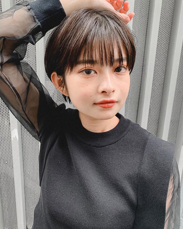 仕事で目立たないインナーカラー特集 さりげないお洒落を楽しみたい大人女性へ モデルプレス 仕事で目立たないインナーカラー特集 さりげないお洒落を楽しみたい大人女性へ モデルプレス