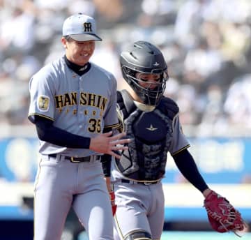 阪神・才木 坂本は「目が真っ赤。大変だな」ホーム開幕バッテリー“予行演習”5回1失点「全体的に良かった」