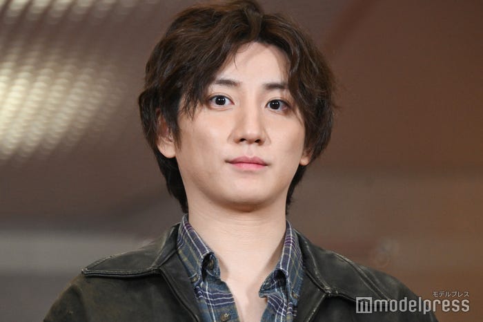 斉藤由貴のマネージャーからギターを褒められた京本大我(C)モデルプレス